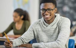 O que você deve saber antes de se tornar universitário